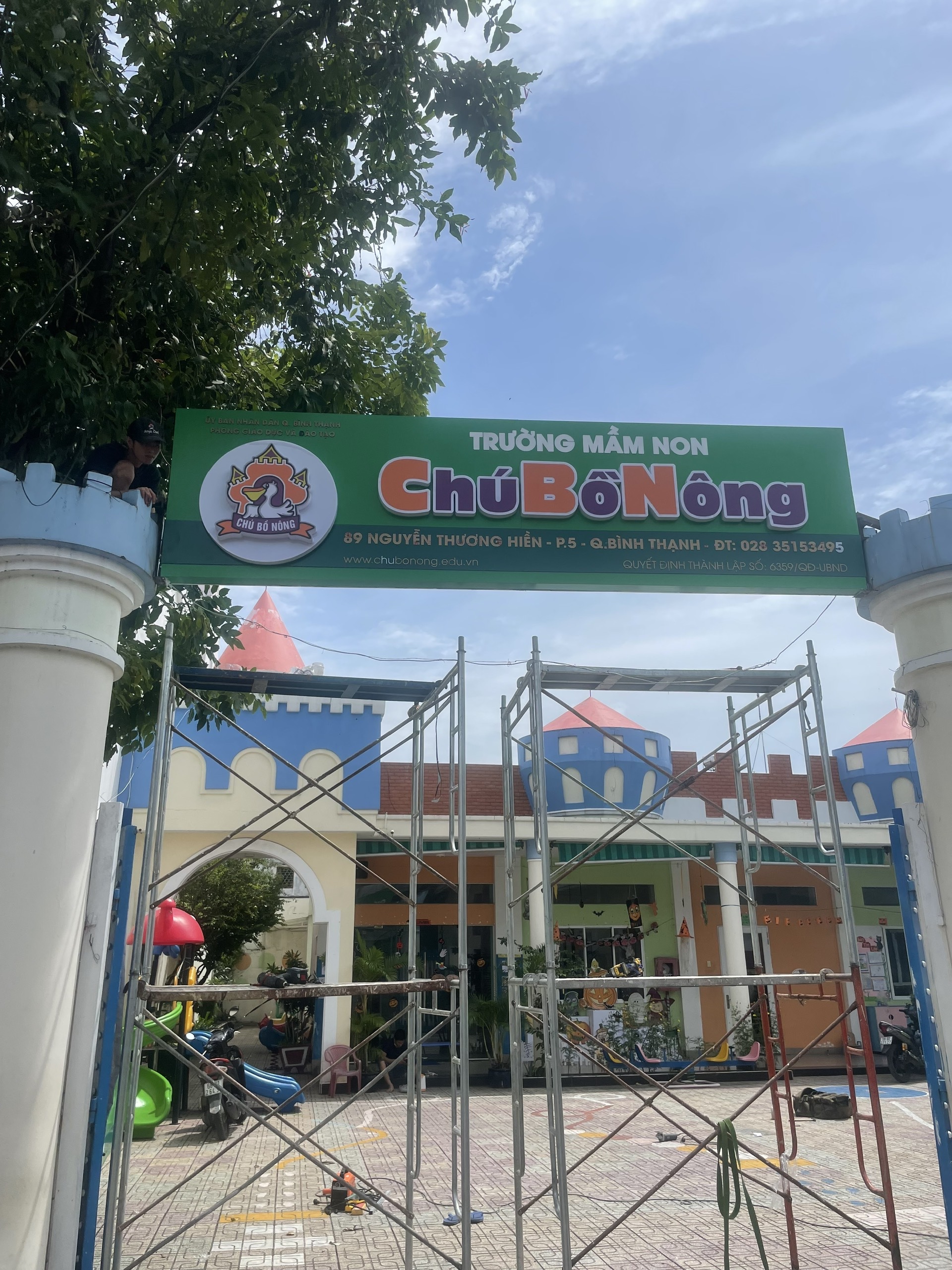 mẫu bảng hiệu trường mẫu giáo
