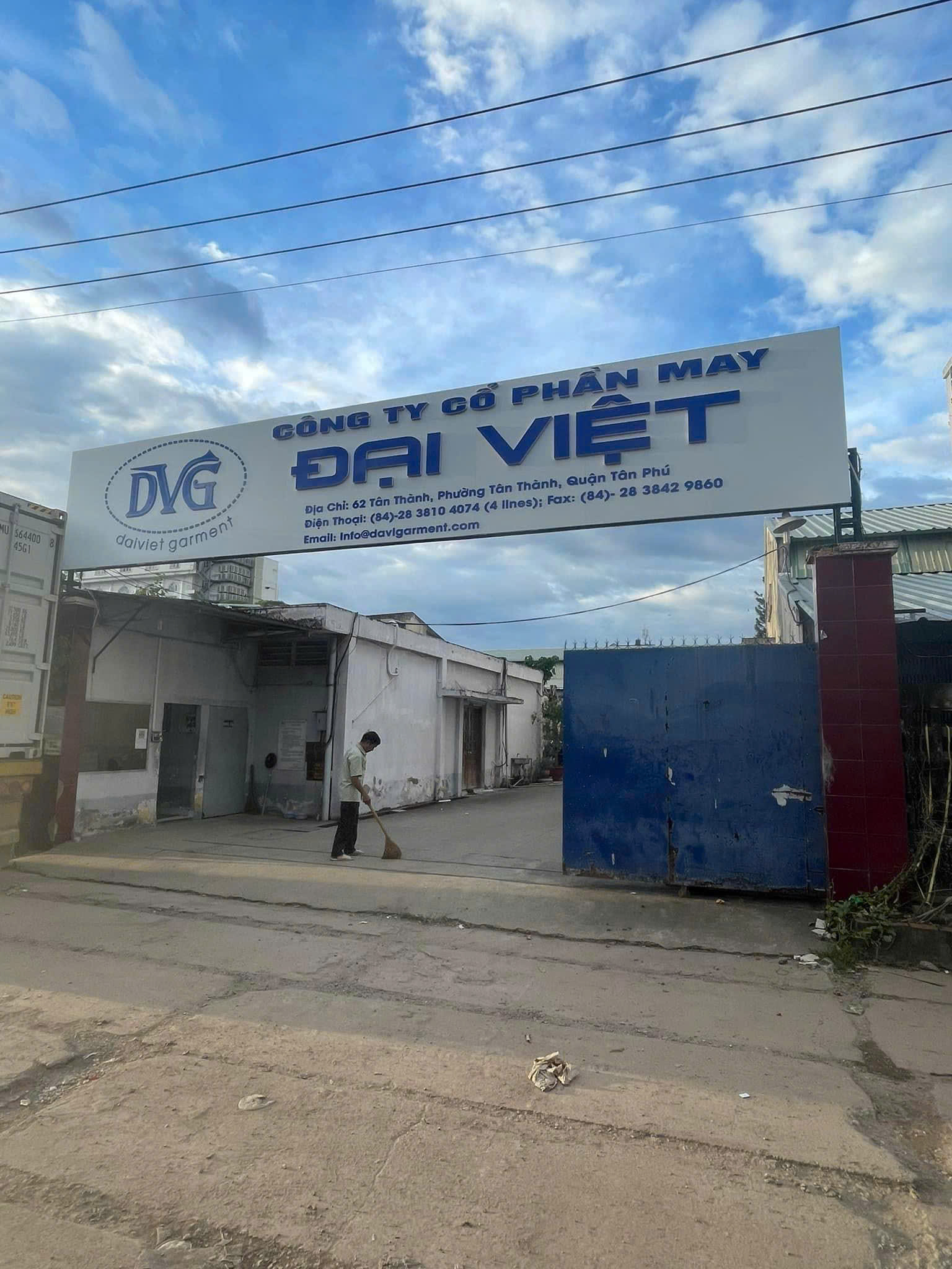 bảng hiệu doanh nghiệp
